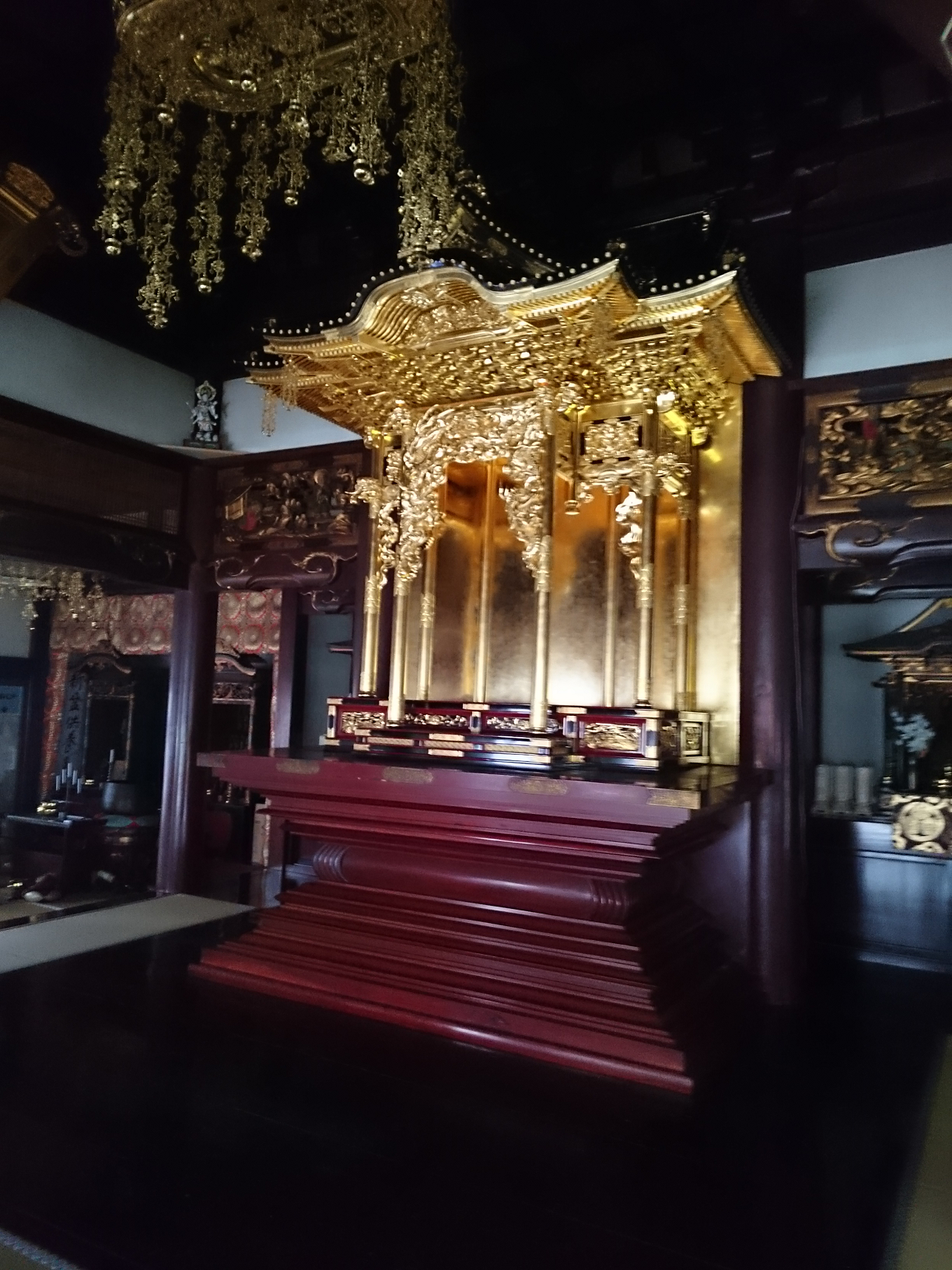 宮殿厨子塗替